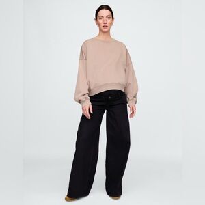 Gap jeans maternity true waistband full panel ultra soft baggy Jean